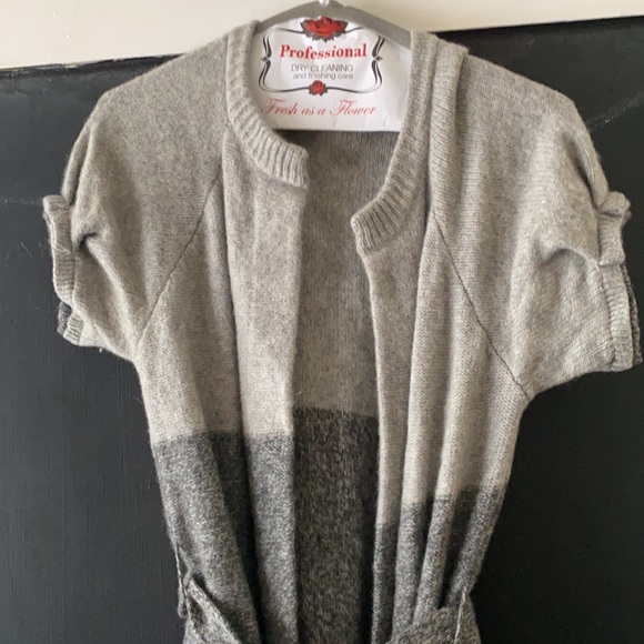 BCBG Color Block Sweater - Picture 3 of 4